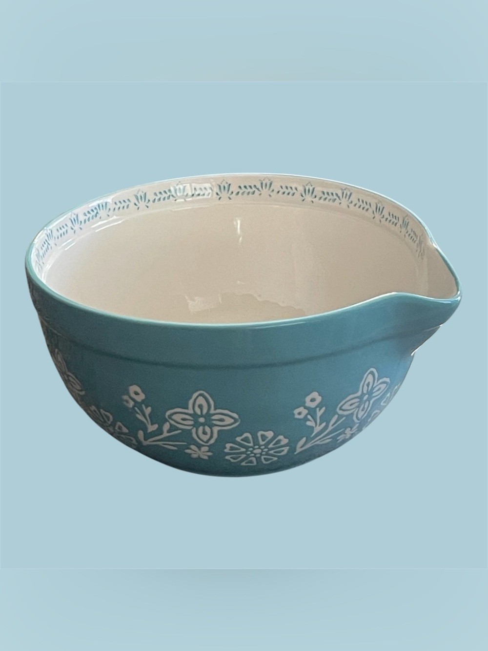 Pioneer Woman Turquoise Floral Stoneware Mixing Bowl with Pour Spout 7.5”
